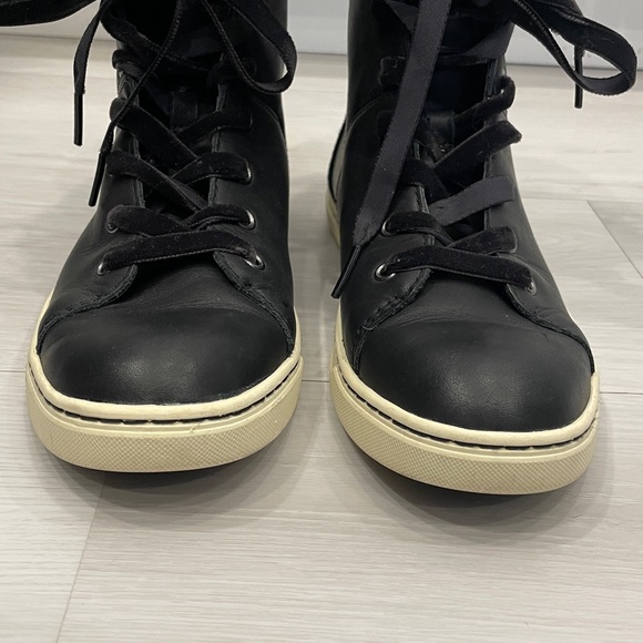 UGG Croft Exotic Leather High Top Sneakers Size 7 - Picture 2 of 16